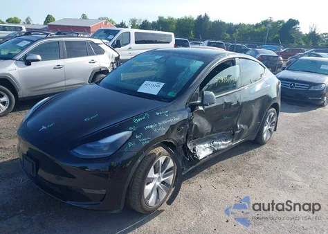 2023 Tesla Model Y Awd/Long Range Dual Motor All-Wheel Drive from USA, damaged, VIN 7SAYGDEE9PA198258